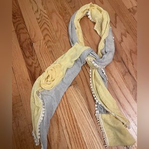 Gray and yellow spring scarf